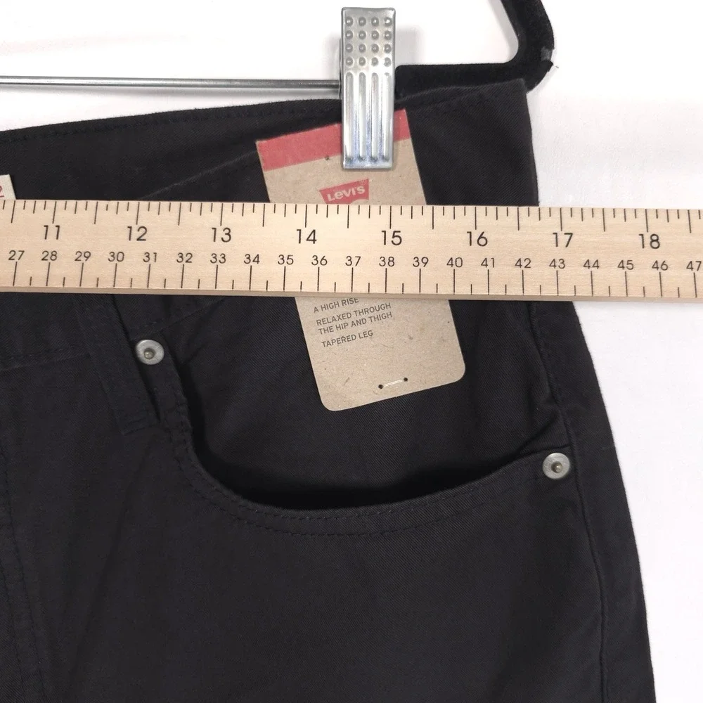 Levi's New 80s‎ Mom Jeans Women 32x29 Black Pants HR Relaxed Tapered A3506-0321
